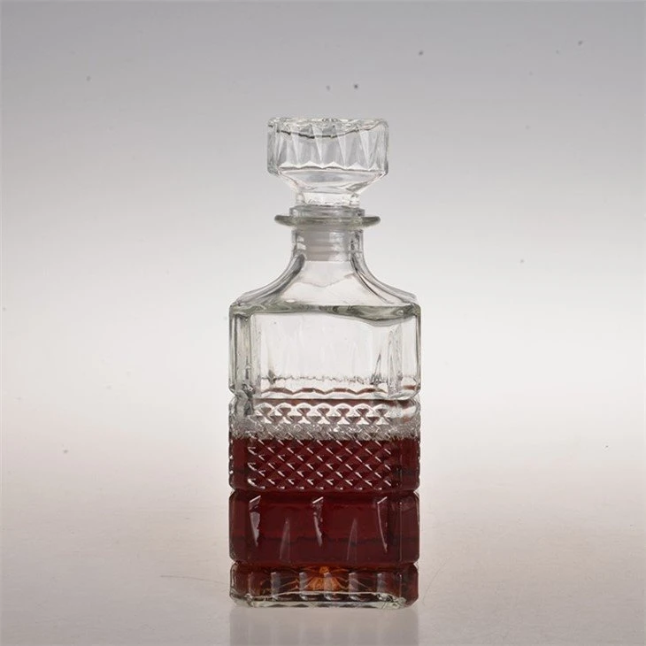 glass whiskey wine decanter bottle4