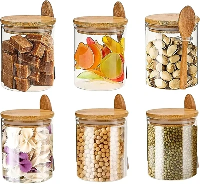 ظروف شیشه ای در اندازه های مختلف موجود است